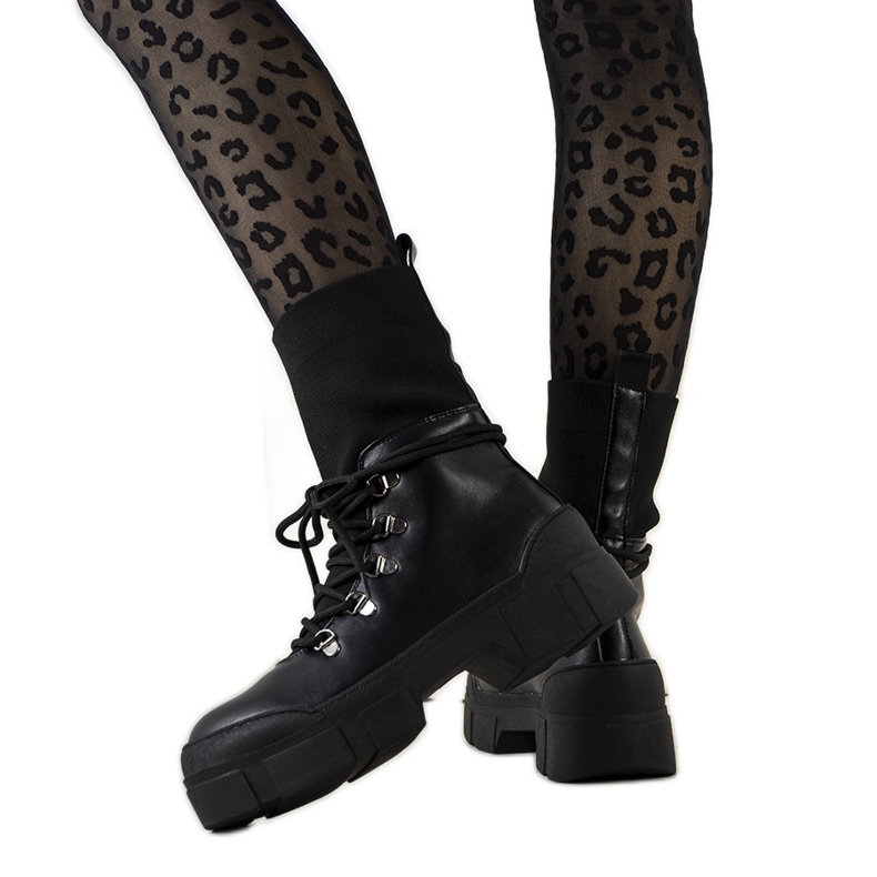 Czarne traperki damskie Passo