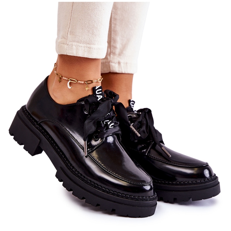 Damskie Lakierowane Półbuty La.Fi 210004B-NL Czarne