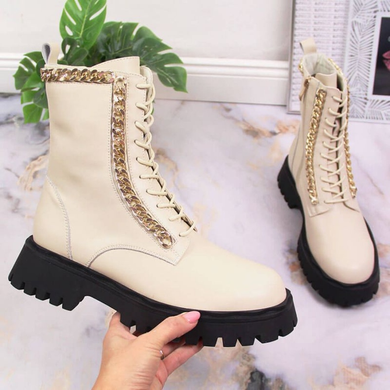 Skórzane botki z łańcuszkiem ocieplane Artiker W HBH40 beżowy