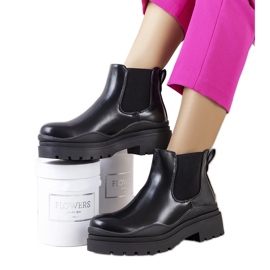 PA1 Czarne botki na platformie Gaffney