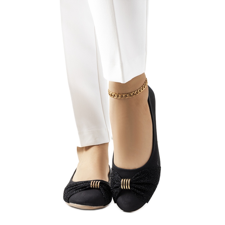 PA1 Czarne baleriny z błyszczącą ozdobą Like myself