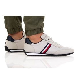 Buty Tommy Hilfiger M FM0FM04021 Pqu białe