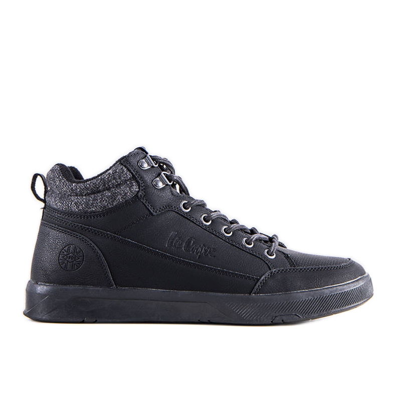 Lee Cooper Czarne ocieplane sneakersy LCJ-22-31-1454