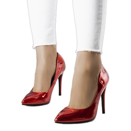 PA1 Czerwone lakierowane szpilki Zayd