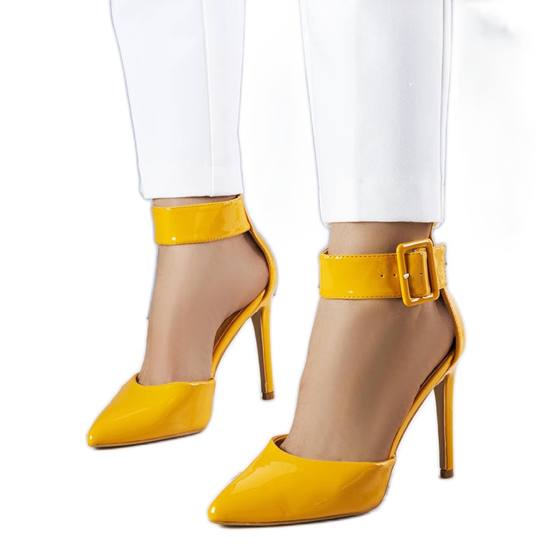 BM Pomarańczowe lakierowane szpilki Sonya