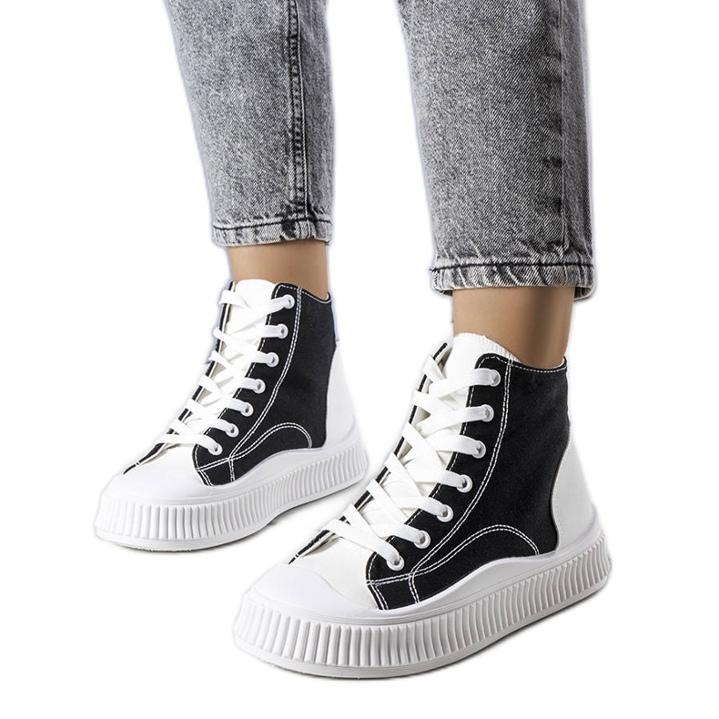 Czarne trampki na platformie Terri