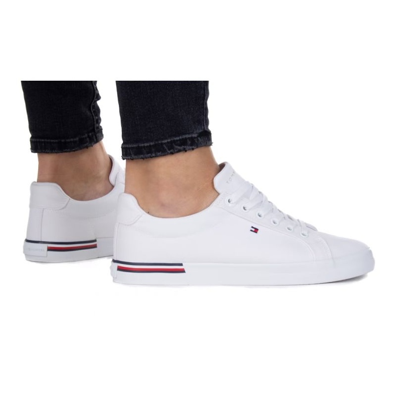 Buty Tommy Hilfiger Essential Stripes Sneaker W FW0FW06954 Ybs białe