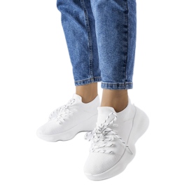 Białe materiałowe buty sportowe Lavallée