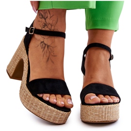 FI1 Wygodne Zamszowe Sandały Na Masywnym Słupku Czarne Elishia