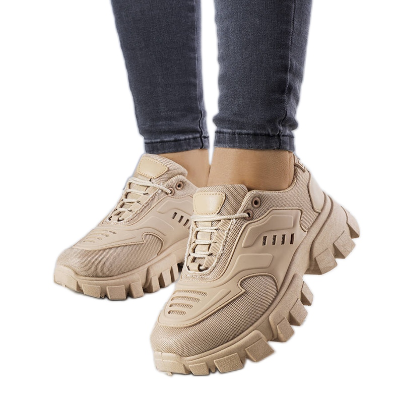 Brązowe sneakersy na masywnej podeszwie Inez