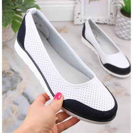 Skórzane baleriny sportowe damskie ażurowe białe Filippo DP4524