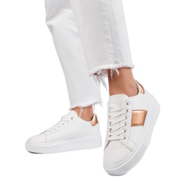 Białe damskie buty sneakersy na platformie Shelovet