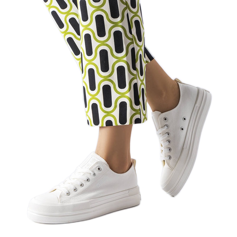 Białe trampki na platformie Big Star LL274968