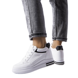 Białe sneakersy z brokatowymi wstawkami Bonevil