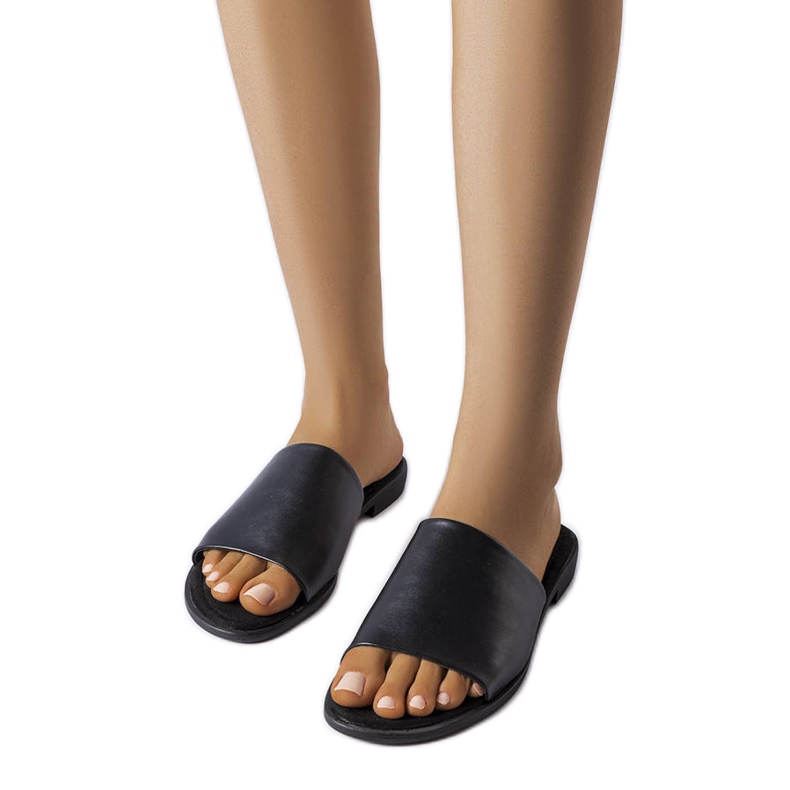 Evento Czarne eleganckie klapki Mainville