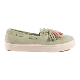 Wsuwane slip on zamszowe z frędzlami Shelovet zielone