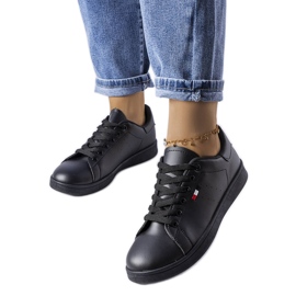 Czarne sneakersy z eko-skóry Mothé