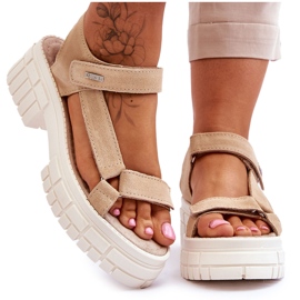 Damskie Zamszowe Sandały Big Star LL276036 Beżowe beżowy