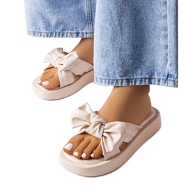 Beżowe klapki na platformie z kokardką Edvard beżowy