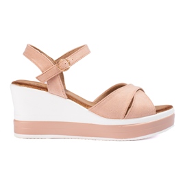 Zamszowe damskie sandały na koturnie różowe Shelovet