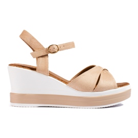 Damskie sandały na koturnie beżowe Shelovet beżowy