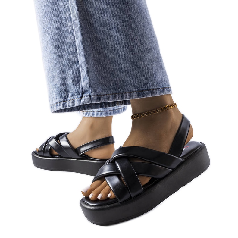 Czarne sandały na platformie Horseshoe