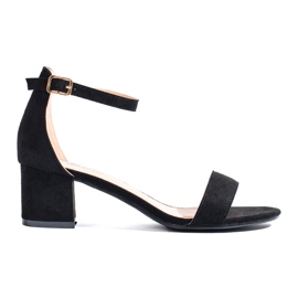 Czarne zamszowe sandały na niskim obcasie Shelovet