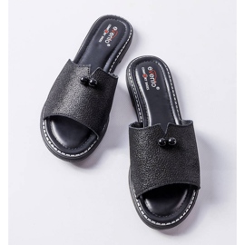 Czarne metaliczne klapki z perełkami Frederi