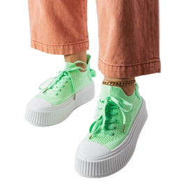 Zielone trampki z elastyczną cholewką Jardine