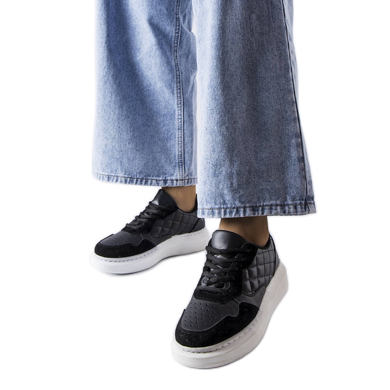 Czarne sneakersy damskie Latoya