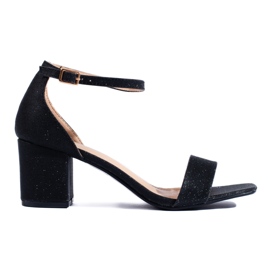 Czarne sandały na obcasie Shelovet