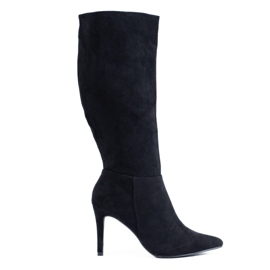Czarne zamszowe kozaki na szpilce Shelovet
