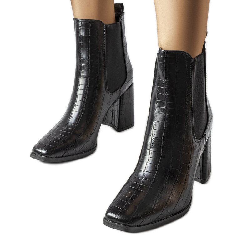 Czarne botki z imitacją skóry krokodyla Weigall