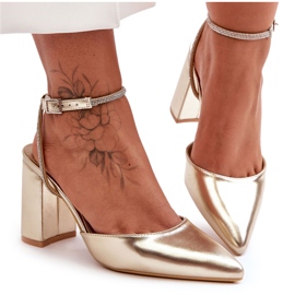 Eko-Skórzane Czółenka Z Ozdobnym Paseczkiem Złote Lirosa złoty