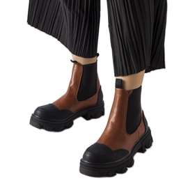 Brązowe wsuwane botki Sibyla