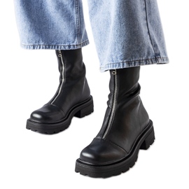 Czarne masywne botki na zamek Scura