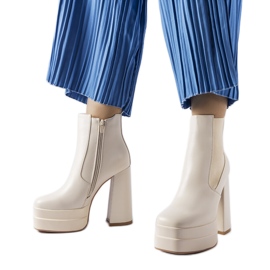 Beżowe botki na wysokim słupku Copertino beżowy