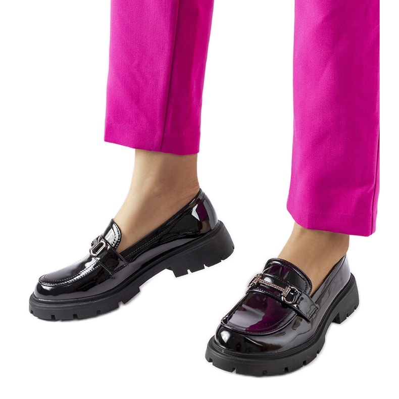 Inna Czarne lakierowane mokasyny z cyrkoniami Cantú