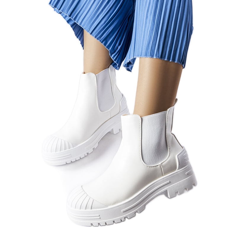 Inna Białe workery z gumowymi wstawkami Lange