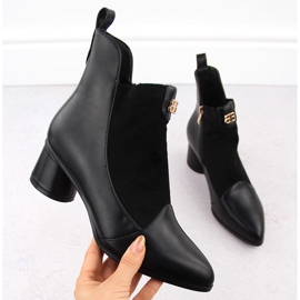 Botki damskie na obcasie czarne D&A S.Barski Premium Collection MR870-96
