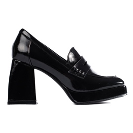 Lakierowane czarne półbuty na wysokim obcasie Shelovet