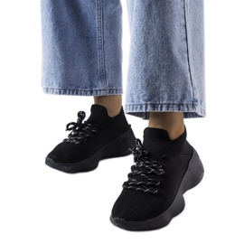 Czarne materiałowe buty sportowe Lavallée