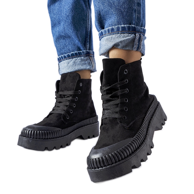 Inna Czarne wysokie trampki eko-zamsz Aida