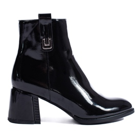 Czarne klasyczne lakierowane botki na obcasie Shelovet