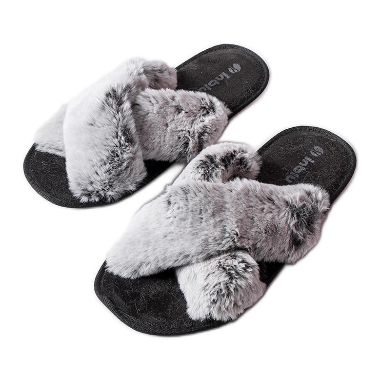 Szare kapcie z futerkiem Domenica