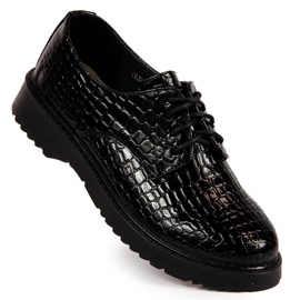 Półbuty oksfordki damskie lakierowane kroko czarne T.Sokolski J23-324