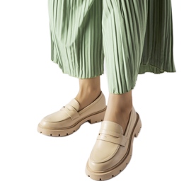 Beżowe eleganckie mokasyny Puccianiello beżowy