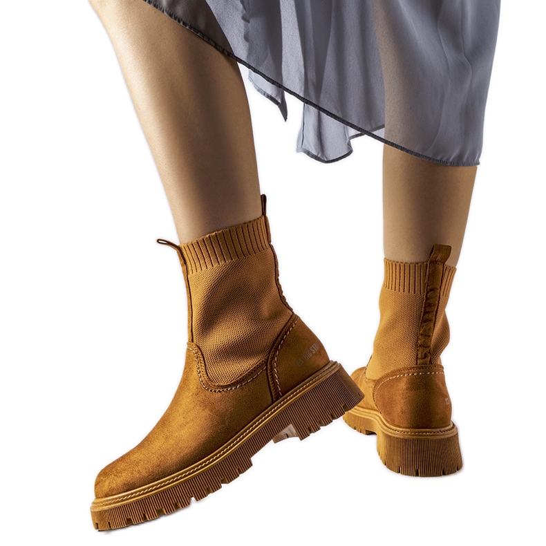 Brązowe botki eko-zamsz Big Star MM274541