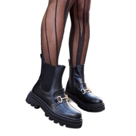 Czarne botki z widocznym protektorem Sailetto