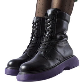 Czarne ocieplane buty fioletowa podeszwa Beata